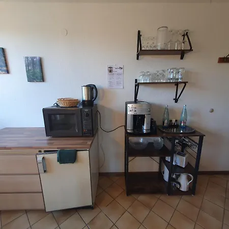 Ferienhaus-schoenwald, 2 Schlafzimmer, Kueche, Dachterrasse, Balkon App24 Apartmán Schönwalde