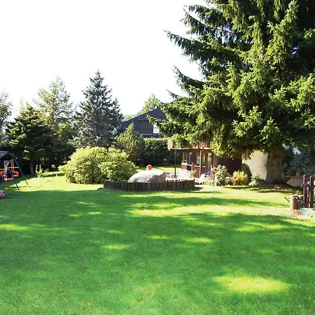 Ferienhaus-schoenwald, 2 Schlafzimmer, Kueche, Dachterrasse, Balkon App24 Appartement *